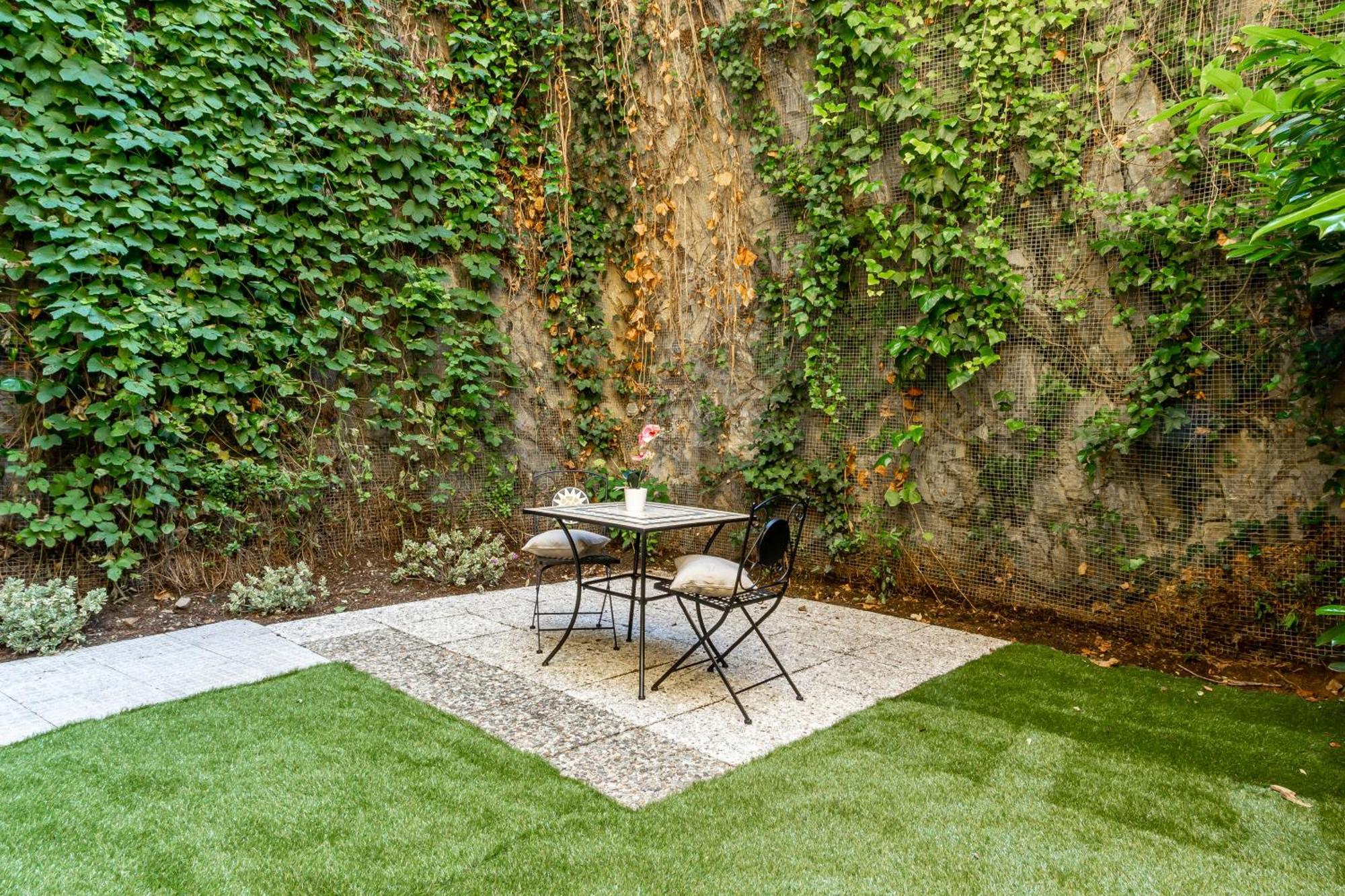 Apartamento Private Garden & Garage - Self Check-In & Remote Access Como Exterior foto