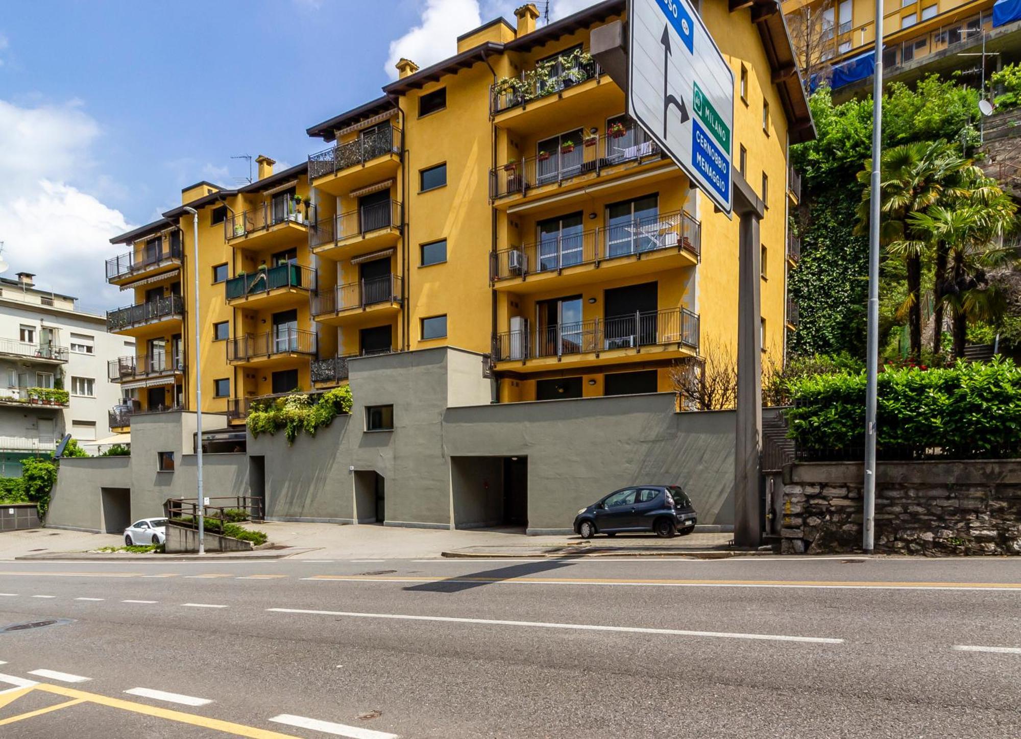 Apartamento Private Garden & Garage - Self Check-In & Remote Access Como Exterior foto